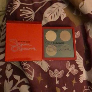 Mac Sharon Osbourne Pallet